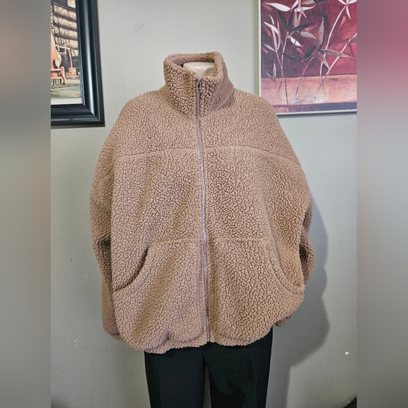 Old Navy Teddy coat - Picture 1 of 2